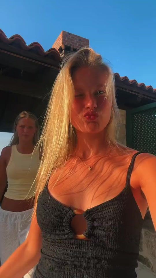 TikTok video thumbnail by filippa.385