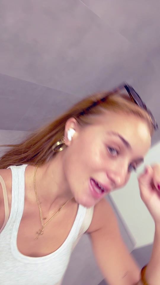 TikTok video thumbnail by maariiamari