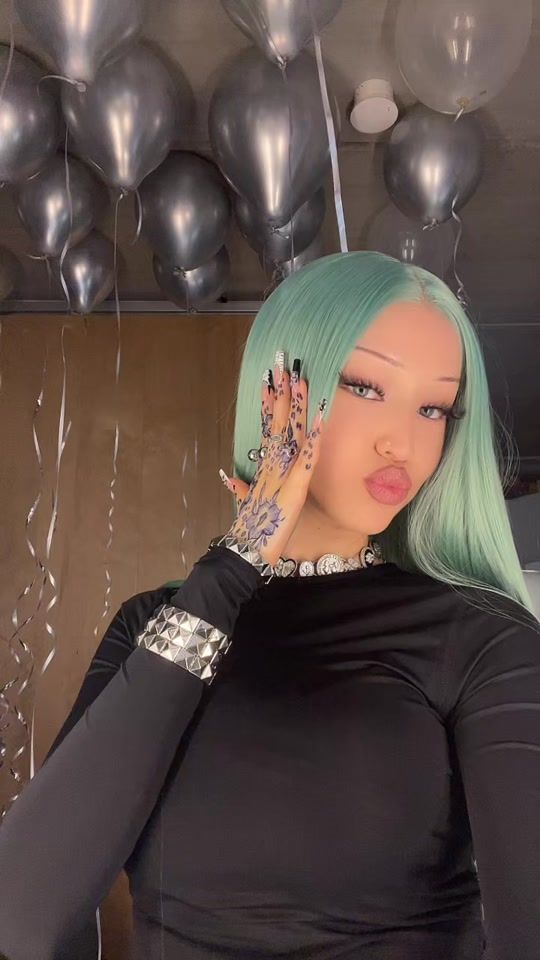 TikTok video thumbnail by royal.at