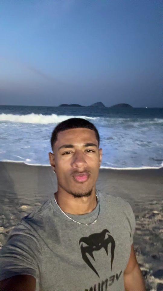 TikTok video thumbnail by louiznoa