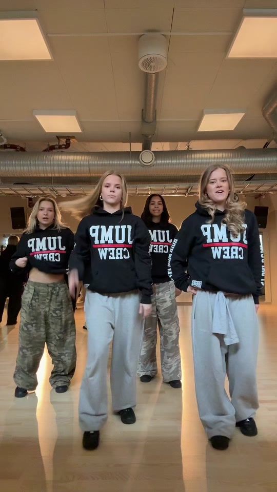 TikTok video thumbnail by jump.dancecrew