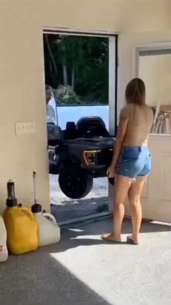 TikTok video thumbnail by funny.fails.laughing
