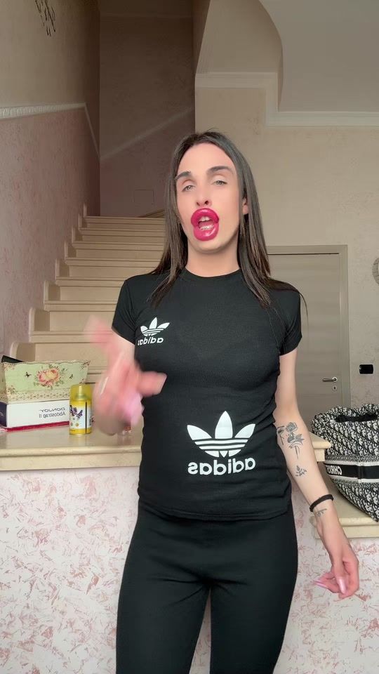 TikTok video thumbnail by chanel_sarcina