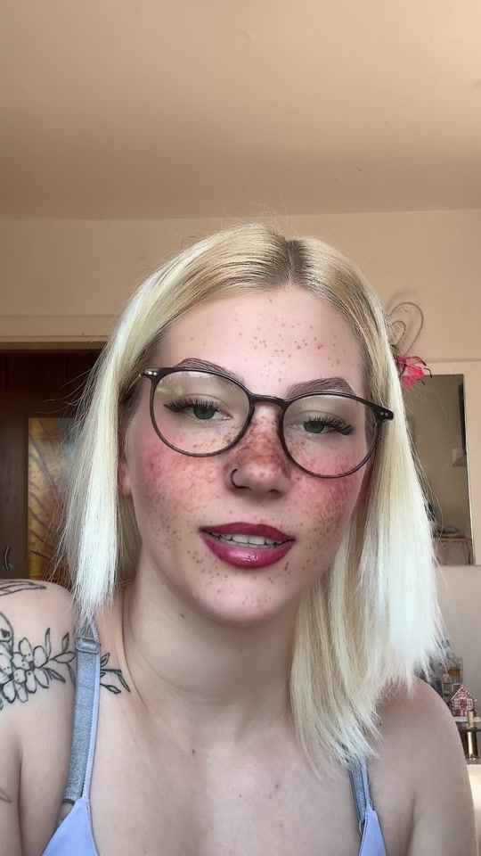 TikTok video thumbnail by xv_fabienne_vx