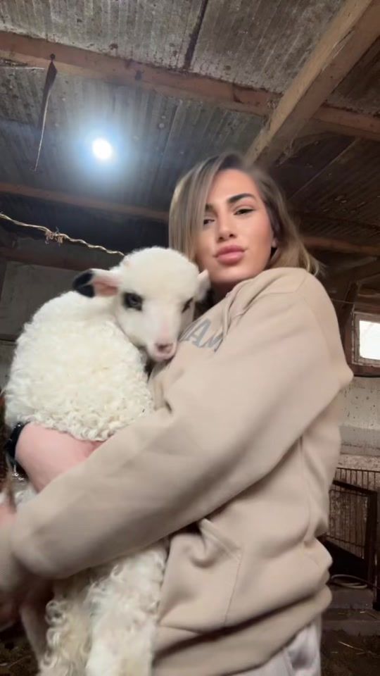 TikTok video thumbnail by lariisaaamaria