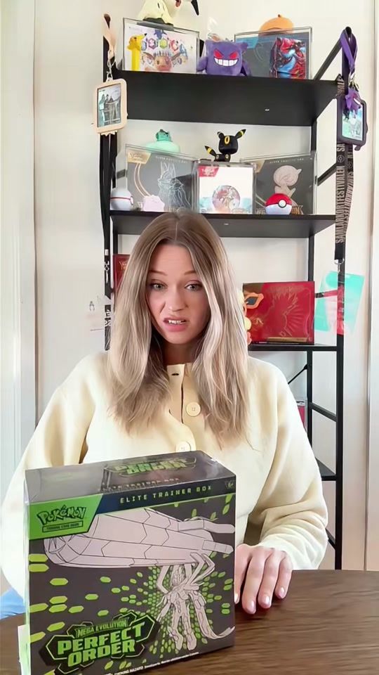 TikTok video thumbnail by carrocollects