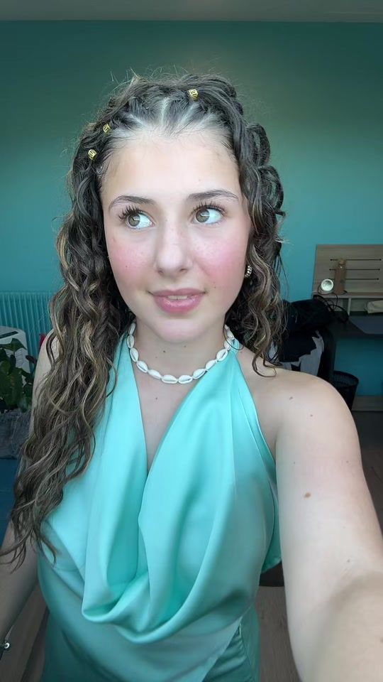 TikTok video thumbnail by maelys_2133