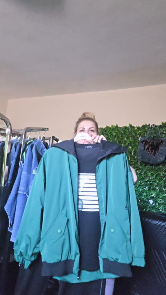 TikTok video thumbnail by emilishop_