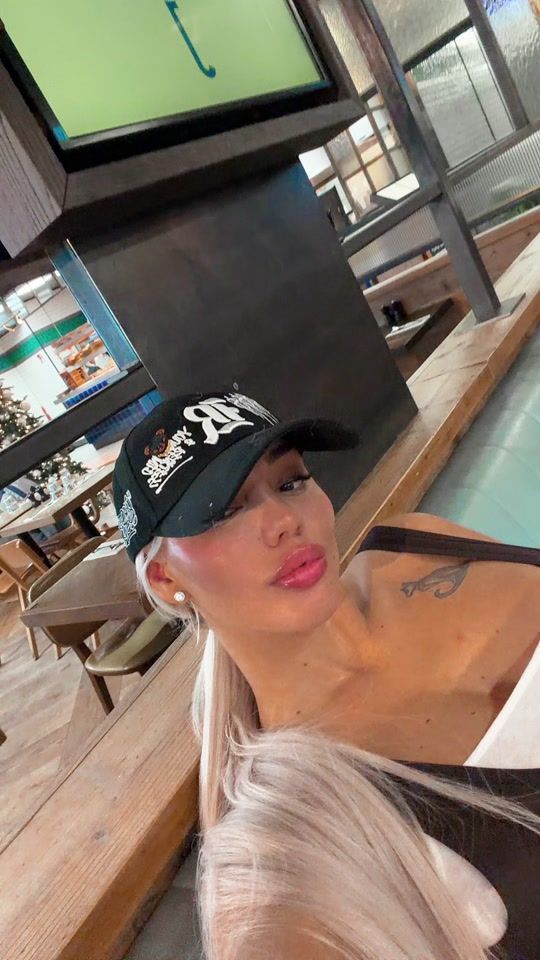 TikTok video thumbnail by sabrina000..1