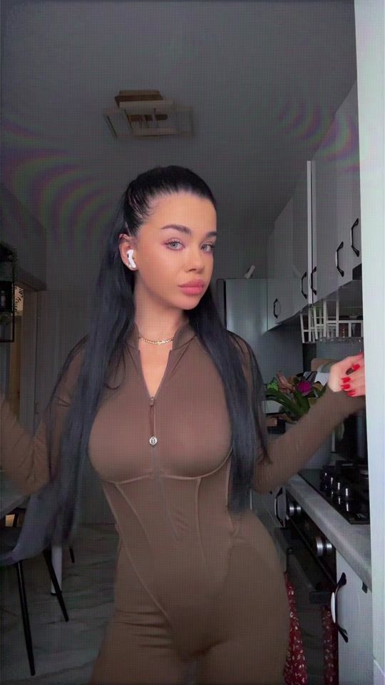 TikTok video thumbnail by andreea0410__