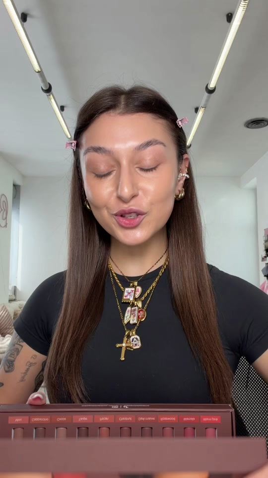 TikTok video thumbnail by brushesforbreakfast