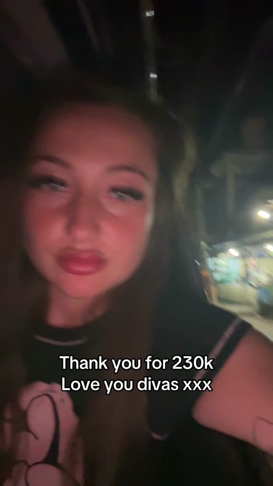 TikTok video thumbnail by dressinggownggal