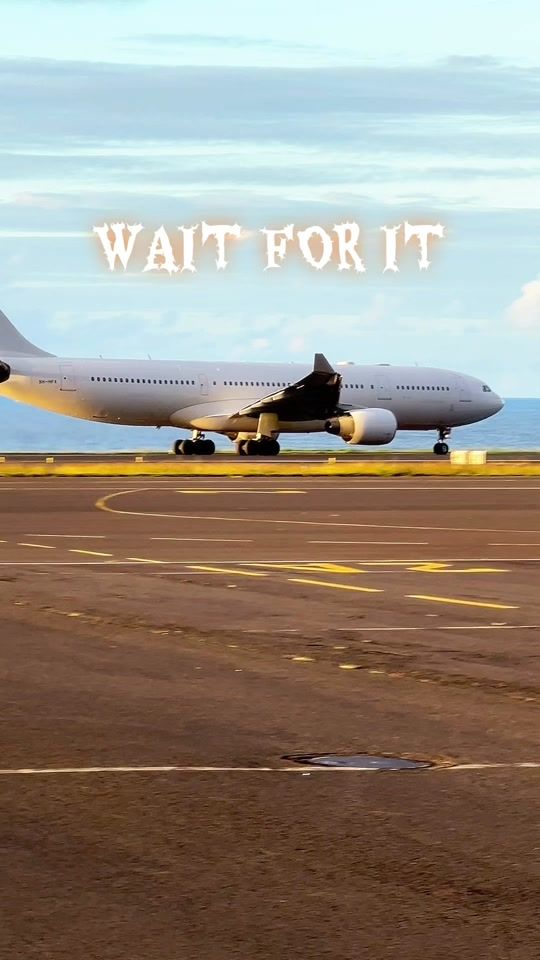 TikTok video thumbnail by aviation_olivierhoarau