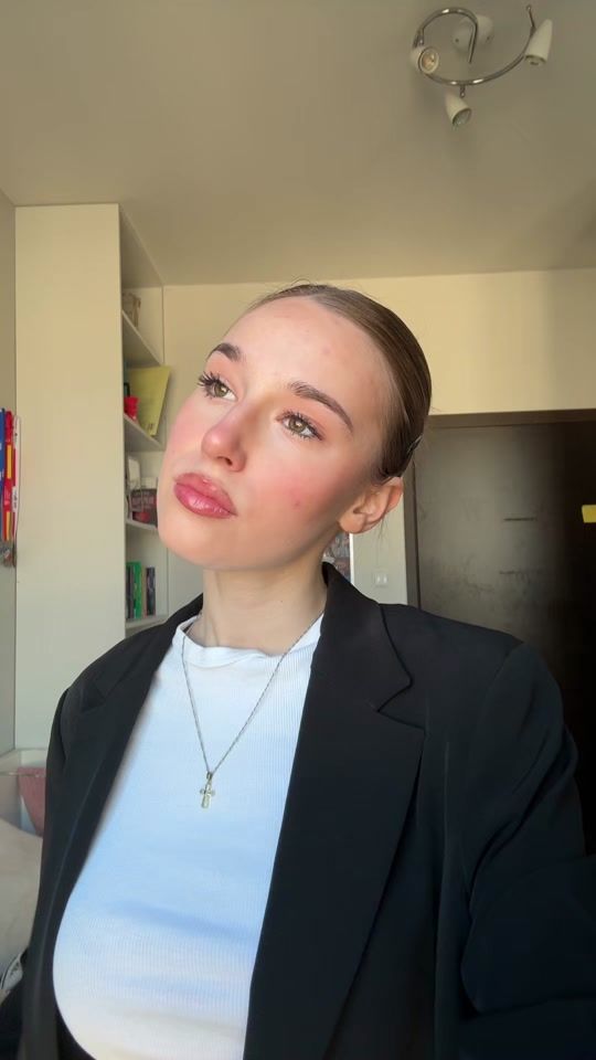 TikTok video thumbnail by kalinabrodowska_
