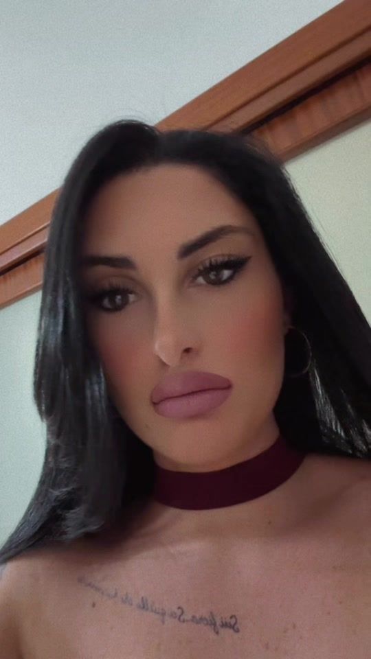 TikTok video thumbnail by elenapezonee
