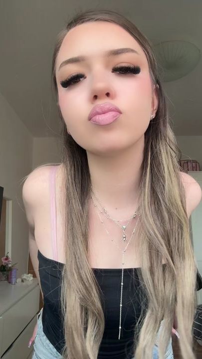 TikTok video thumbnail by alexandra__jenner