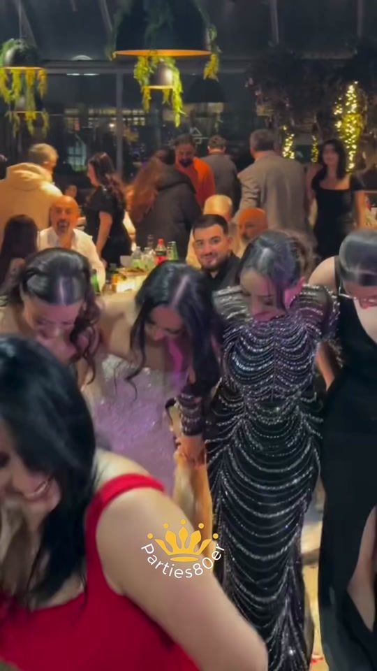 TikTok video thumbnail by parties80er