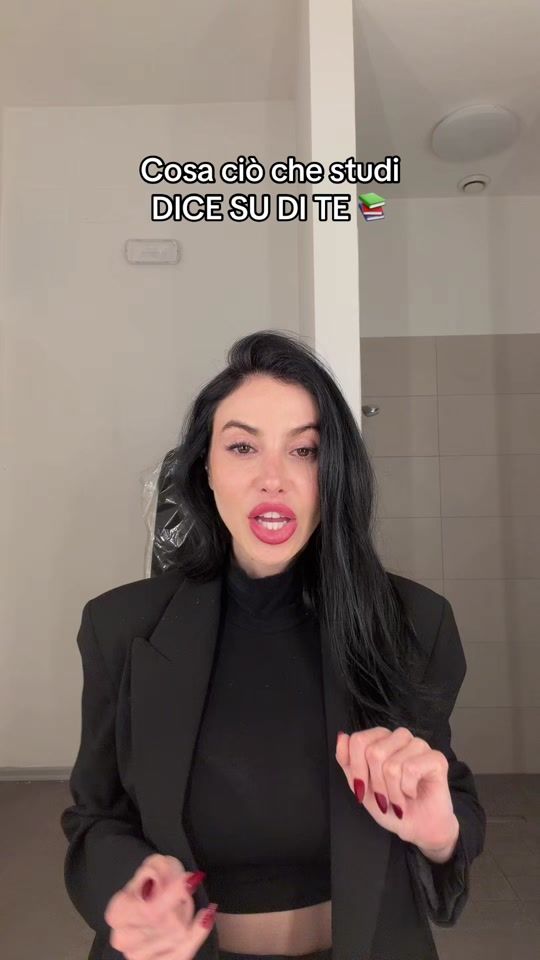 TikTok video thumbnail by lafradegrada