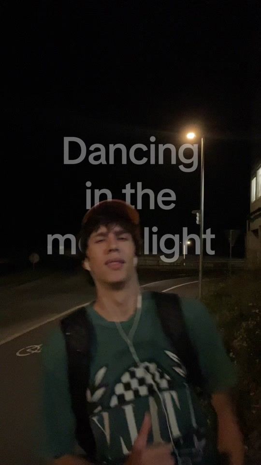 TikTok using Dancin - Krono Remix