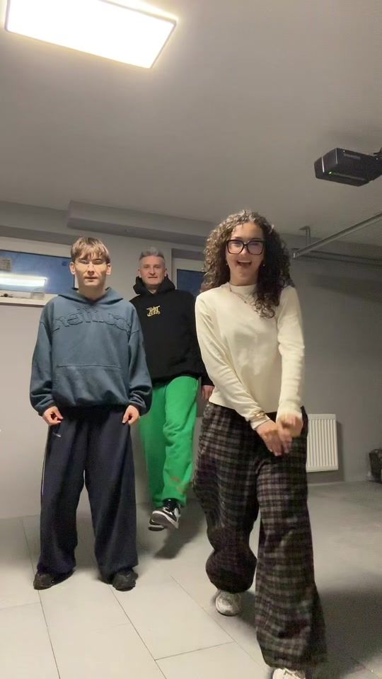 TikTok video thumbnail by kowalscy_