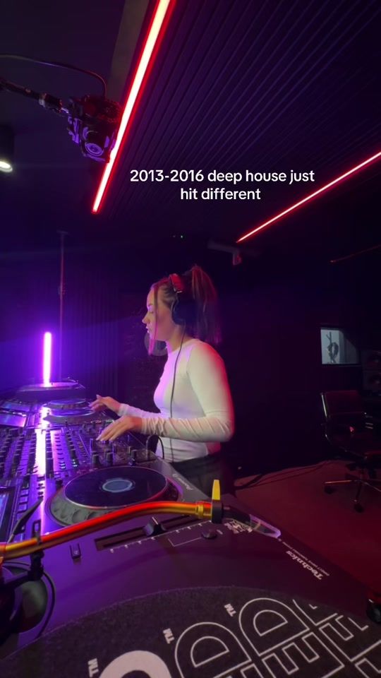 TikTok video thumbnail by djlaurat