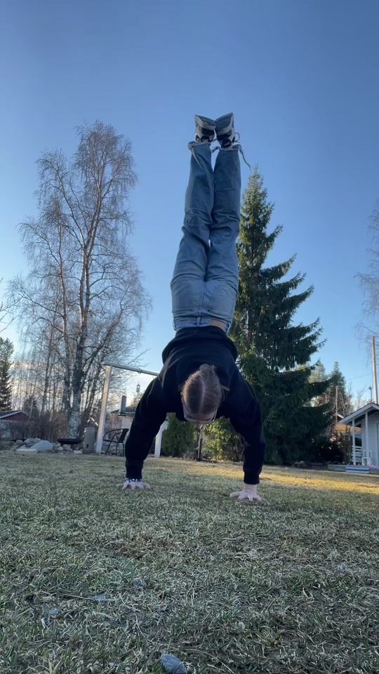 TikTok video thumbnail by handstandandwalk