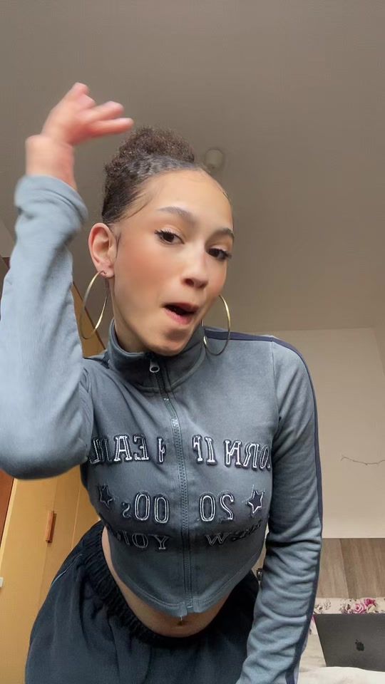 TikTok video thumbnail by jasminemolinaro0