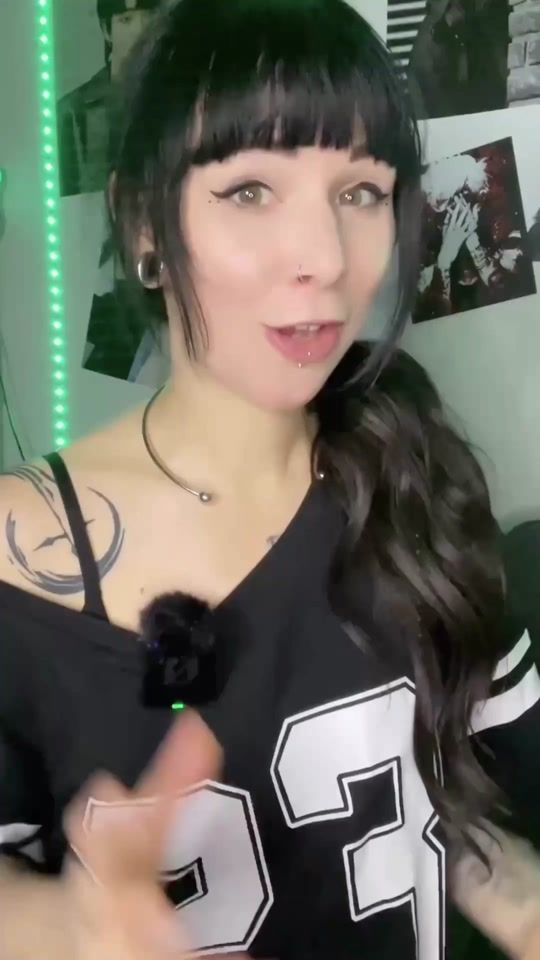 TikTok video thumbnail by hellovka_
