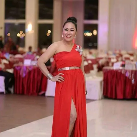 dewi_makeup_studio_