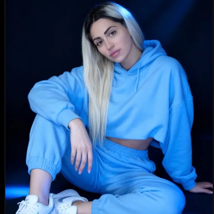 queen_simonaa