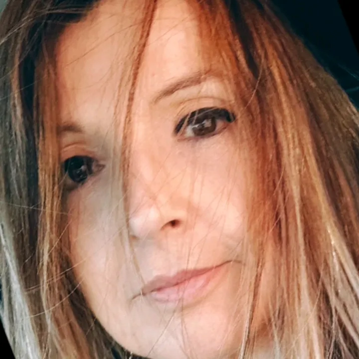 @annacopez