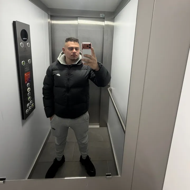 @_andrei_1709