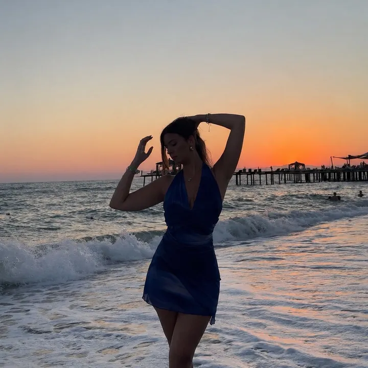 @elenaagerm_