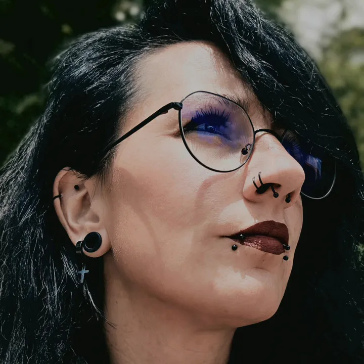 siiinah1990