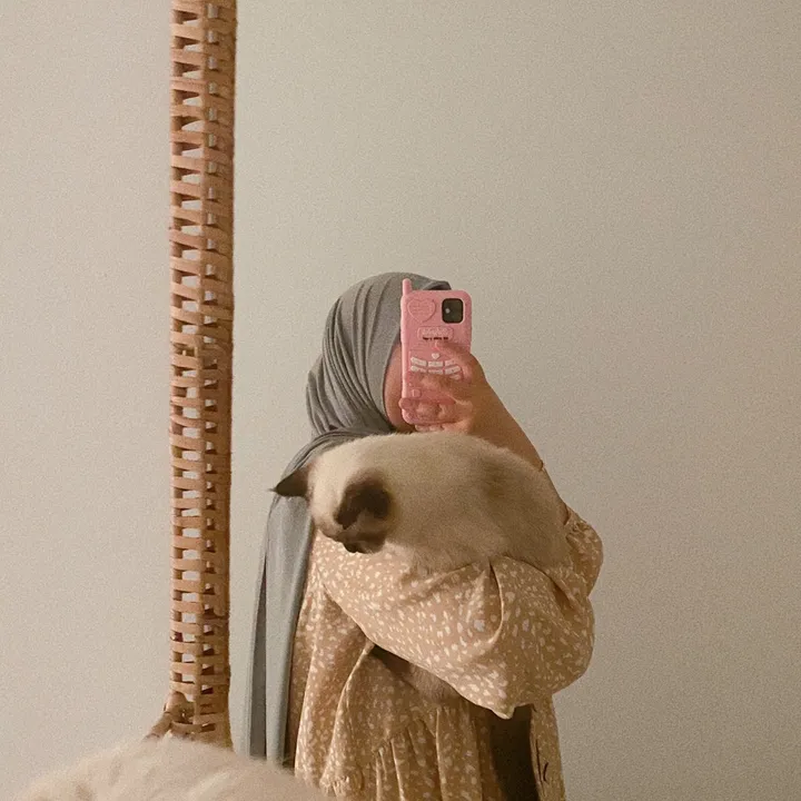 @amira.kang