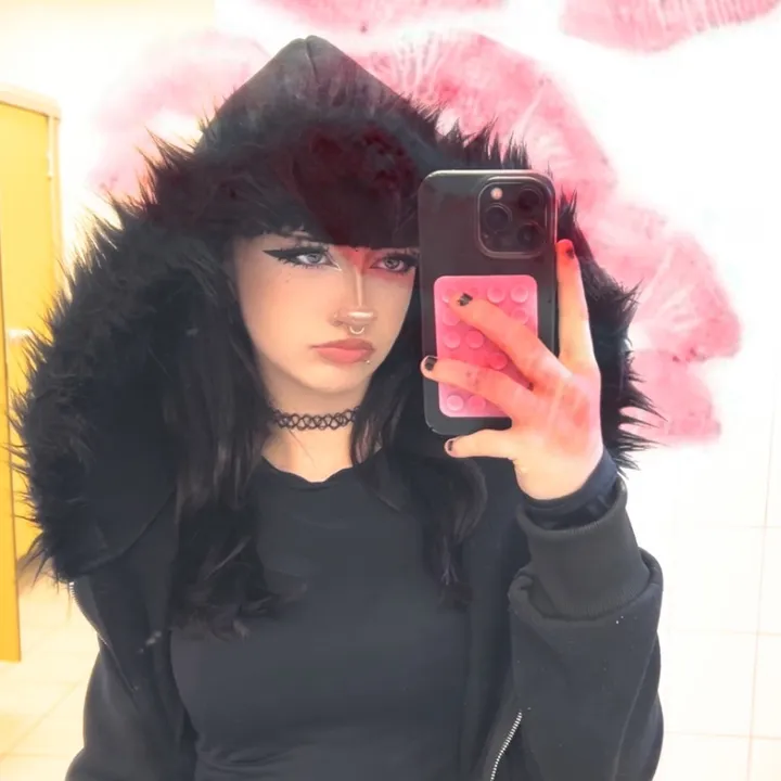 @anni_smoke