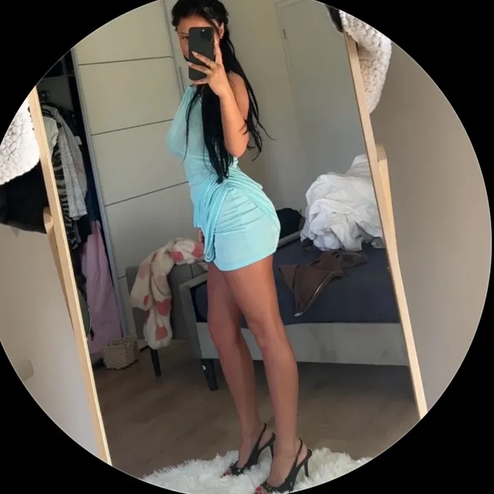 @alisaaademi