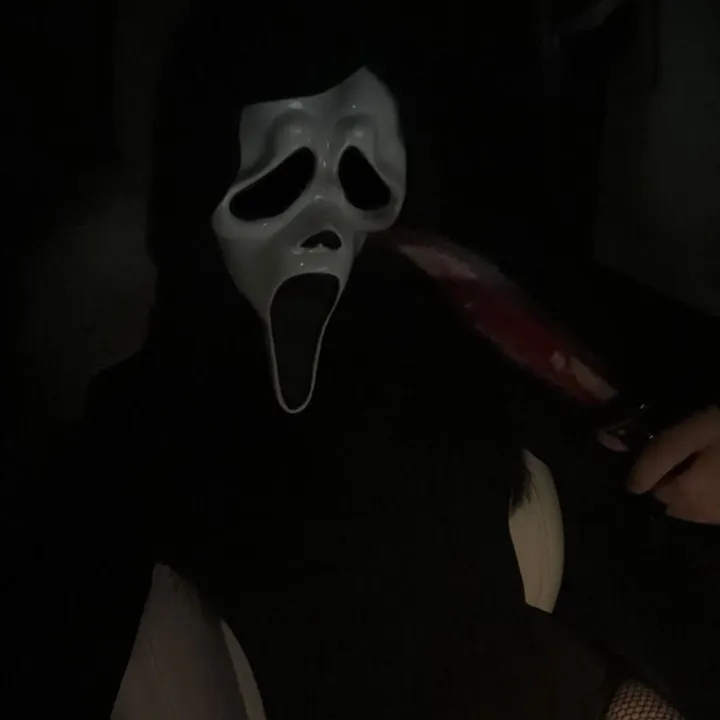 @ghostface._girl