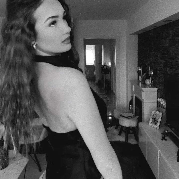 @onila.kq