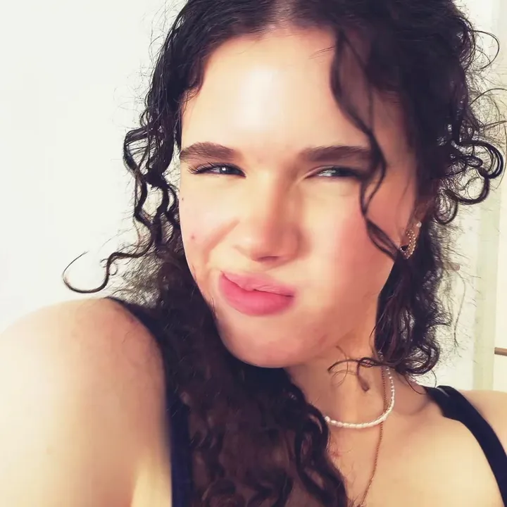 @karivo2008