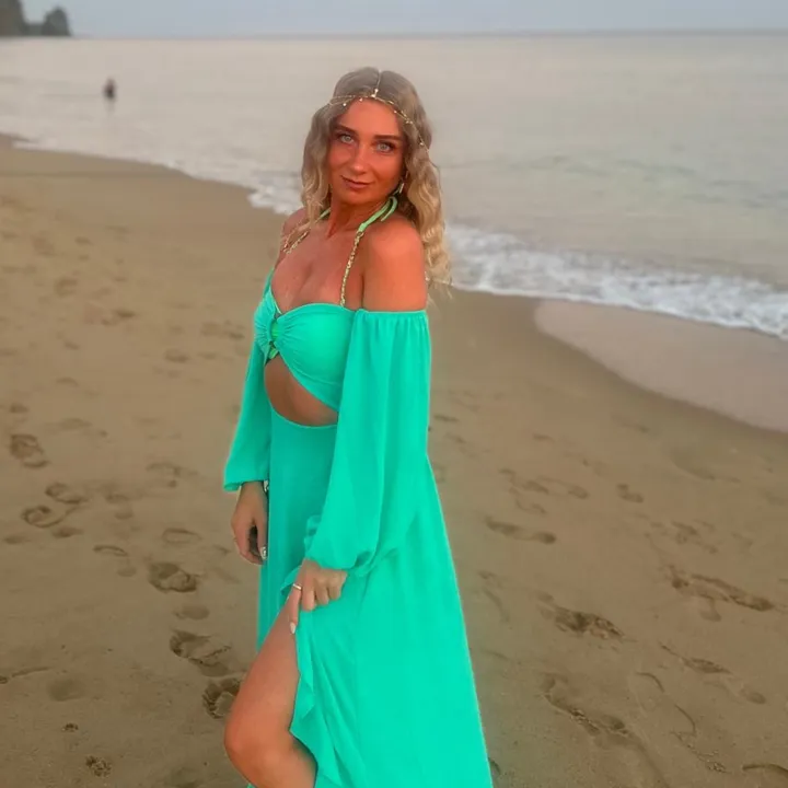 @helena.munschau