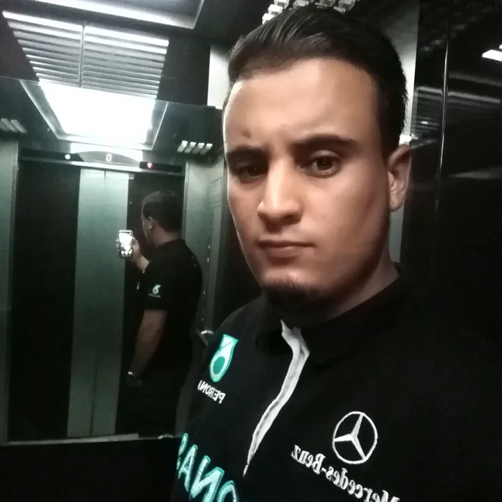 @adel.mansouri66
