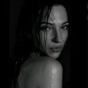 @justasmalltown__girl