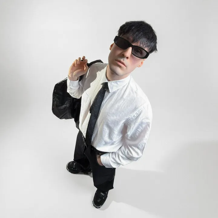 precede_official