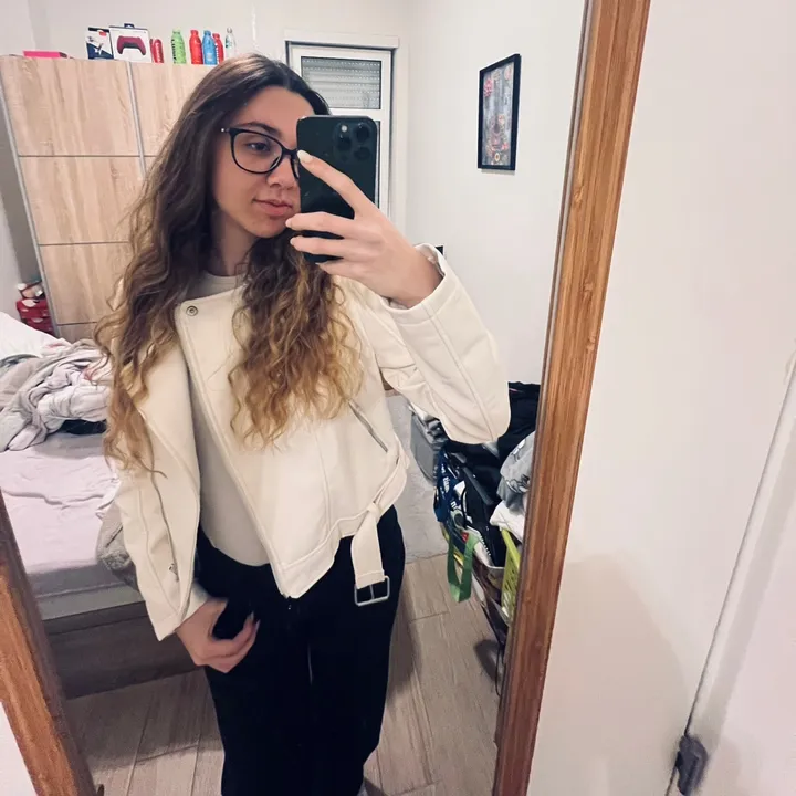 leonorrr1010