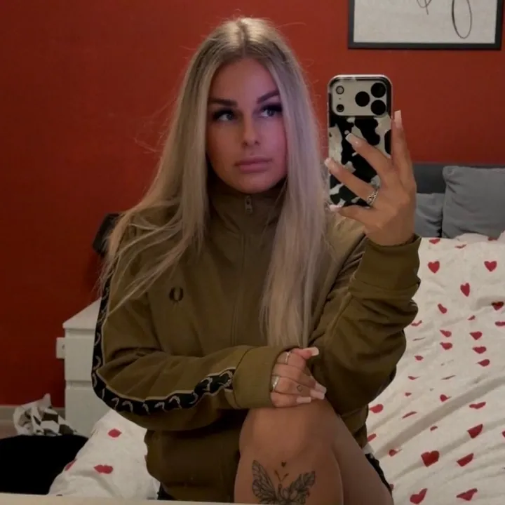 @mallieee_