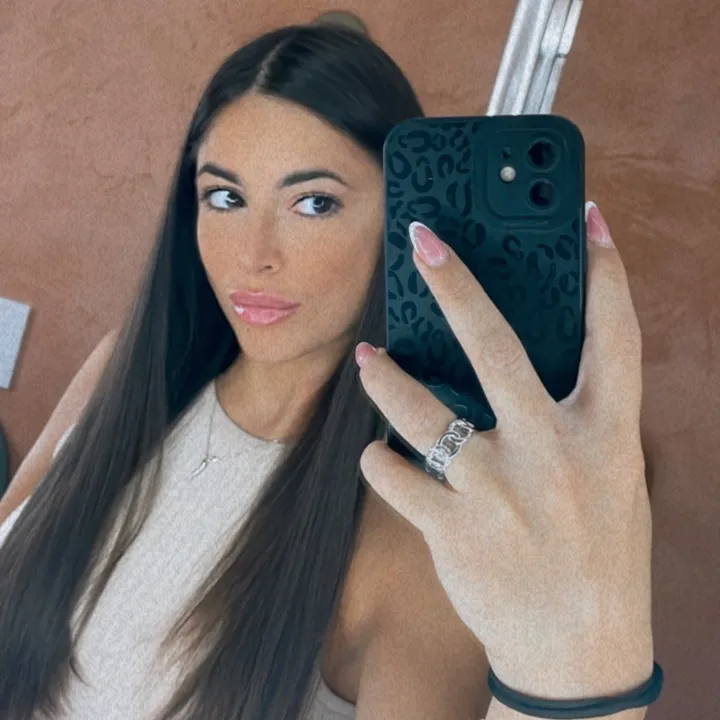 @_dotolilucia_