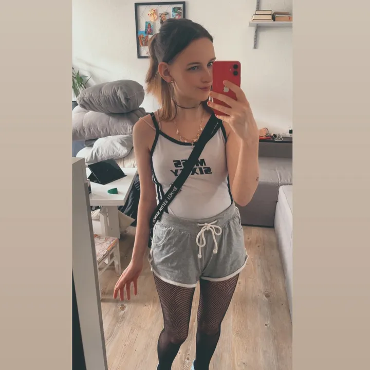 x_reinigungskraft_girl_x