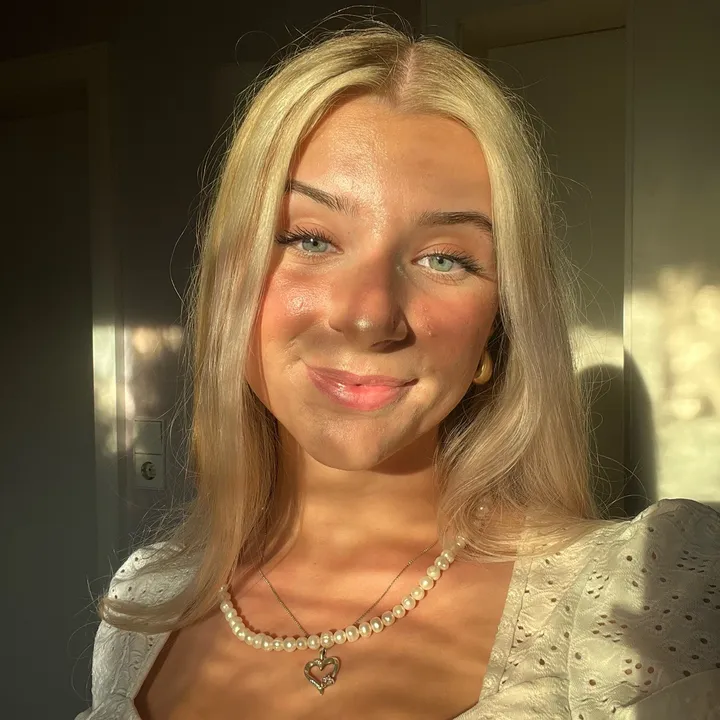 @luisa4699