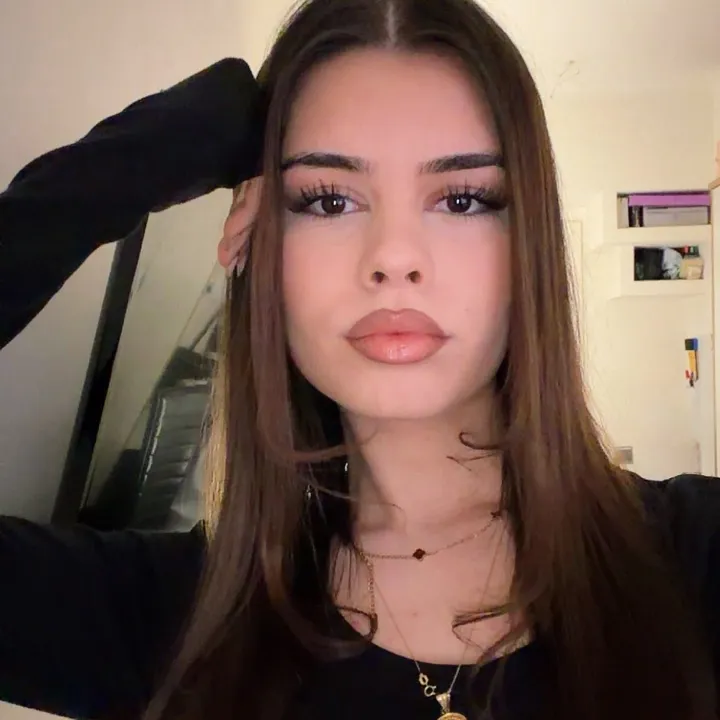 @albiona_mhtt